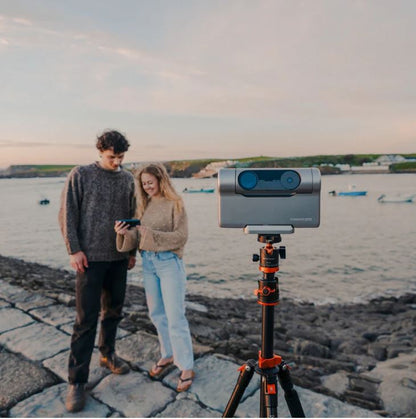 DWARF 3 SMART TELESCOPE WITH MINI TRIPOD & HYDRAULIC HEAD